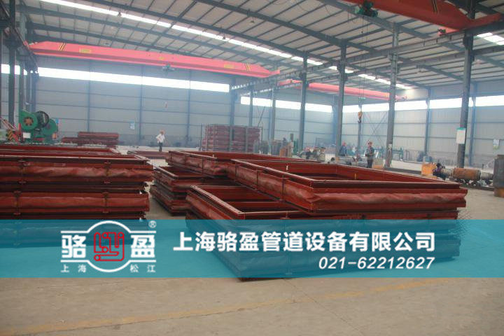 香港機場赤鱲角<a href=http://www.familylawyerlocator.com target=_blank class=infotextkey>非金屬補償器</a>生產(chǎn)廠家